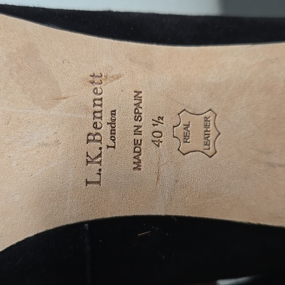 L. K. Bennet Bow Heels Size 40 1/2 - Picture 8 of 8